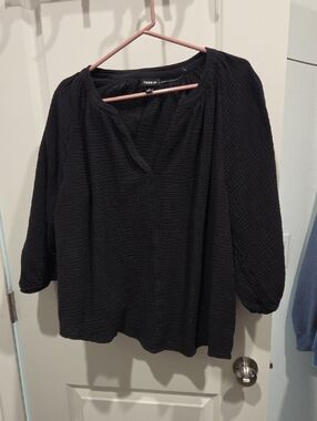 torrid Black Textured Pullover Blouse